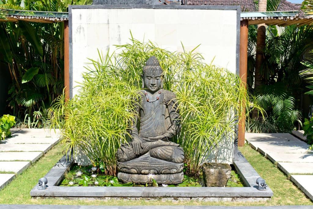 Villa Putih Seminyak (Bali) Exterior photo